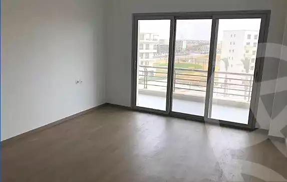 https://aqarmap.com.eg/en/listing/4057135-for-sale-cairo-mokattam-compounds-uptown-cairo