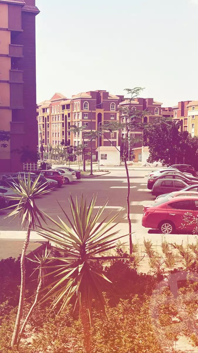 https://aqarmap.com.eg/ar/listing/4058175-for-sale-cairo-6th-of-october-compound-degla-gardens