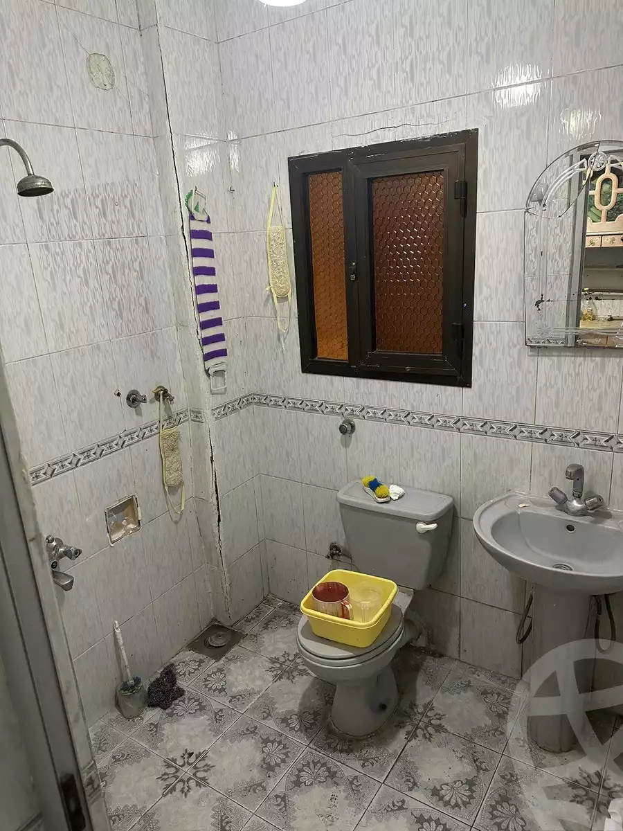https://aqarmap.com.eg/ar/listing/4060073-for-sale-alexandria-moharram-bey-moharram-bek-st