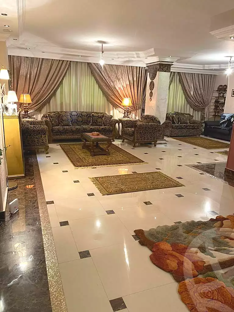 https://aqarmap.com.eg/en/listing/4060151-for-sale-cairo-cairo-hdyq-lhrm-lmntq-w