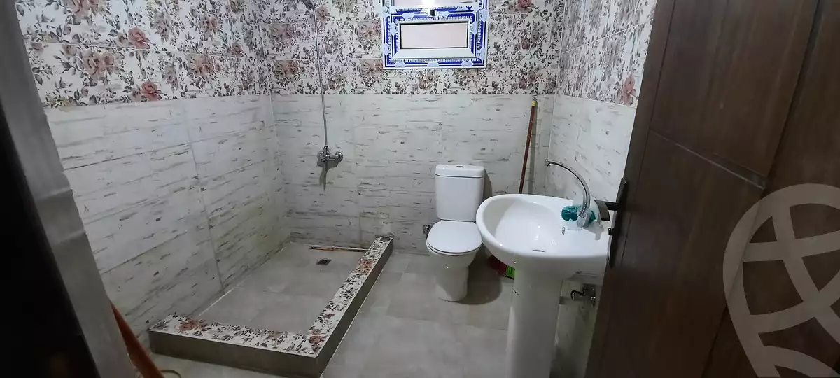 https://aqarmap.com.eg/en/listing/4067092-for-sale-cairo-mokattam-compounds-kmbwnd-jwldn-jyts