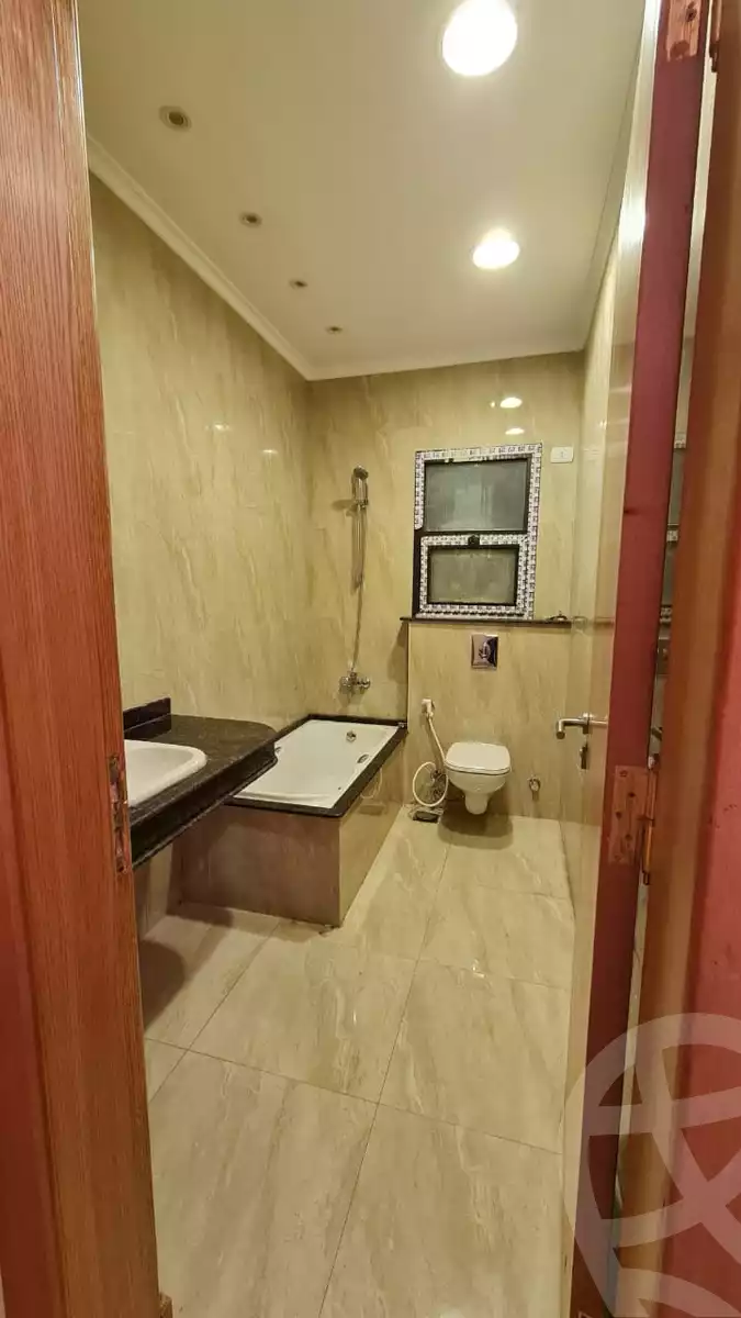 https://aqarmap.com.eg/ar/listing/4067197-for-rent-cairo-el-sheikh-zayed-city-compounds-in-sheikh-zayed-beverly-hills