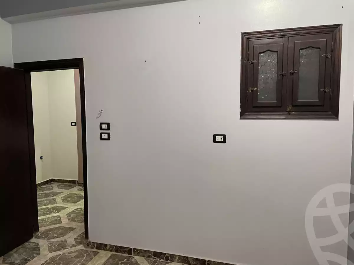 https://aqarmap.com.eg/en/listing/4067719-for-rent-cairo-helwan-kwrnysh-hlwn