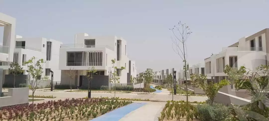 https://aqarmap.com.eg/en/listing/4070383-for-sale-cairo-alex-cairo-desert-road-kmbwnd-fy-tryq-skndry-lshrwy-joulz-compound-inertia