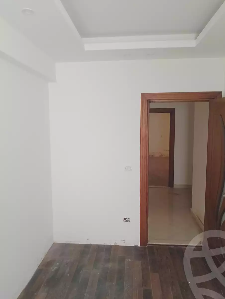 https://aqarmap.com.eg/ar/listing/4070457-for-sale-alexandria-el-montazah-el-malek-st