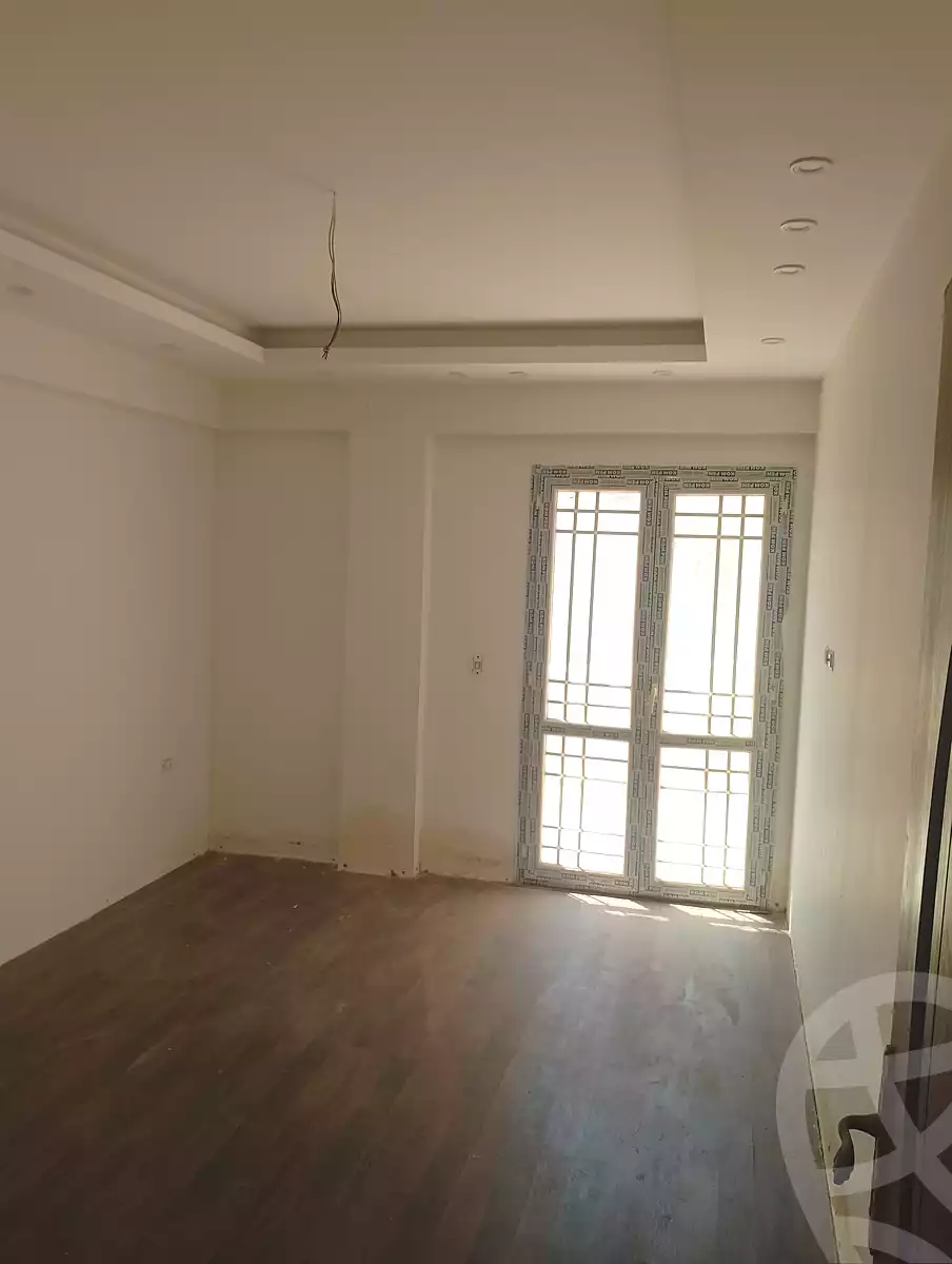 https://aqarmap.com.eg/ar/listing/4070457-for-sale-alexandria-el-montazah-el-malek-st