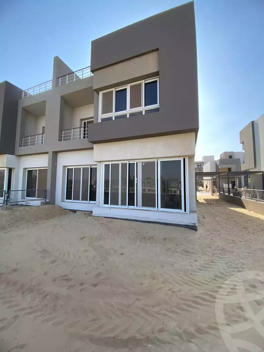 https://aqarmap.com.eg/en/listing/4070715-for-sale-cairo-el-sheikh-zayed-city-compounds-in-sheikh-zayed-etapa