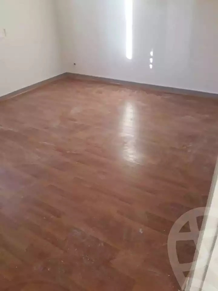 https://aqarmap.com.eg/en/listing/4070839-for-rent-alexandria-lauran-mohammed-al-eqbal-st
