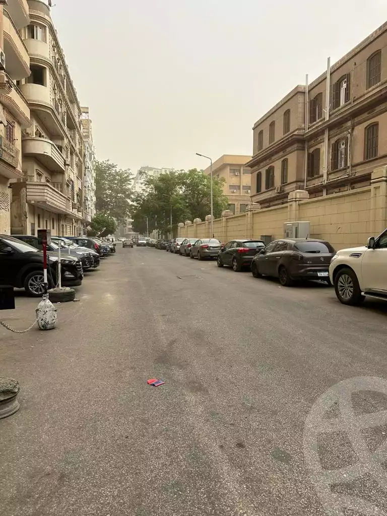 https://aqarmap.com.eg/en/listing/4070826-for-sale-cairo-ljyz-shareaa-morad  charel degol
