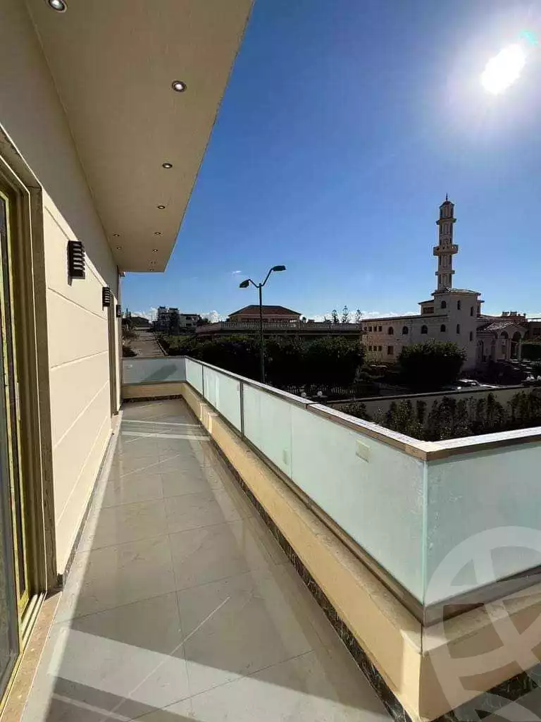 https://aqarmap.com.eg/ar/listing/4071399-for-sale-alexandria-compounds-kmbwnd-l-rwb-rwyl