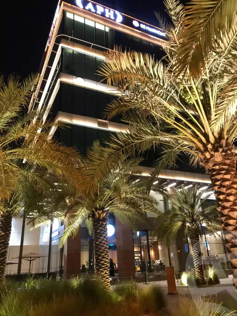 https://aqarmap.com.eg/ar/listing/4075754-for-sale-cairo-new-administrative-capital-al-hay-al-maly-mrkyh-mwl