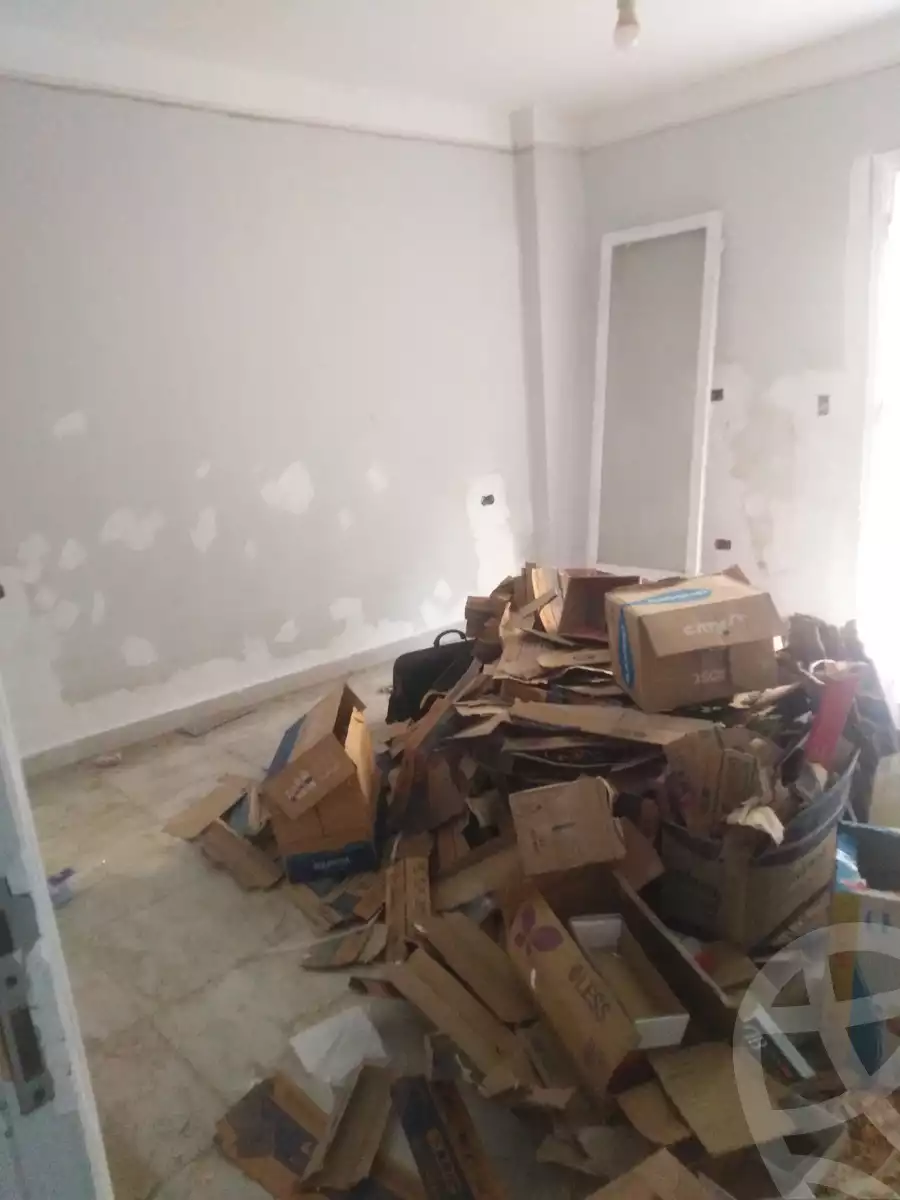 https://aqarmap.com.eg/en/listing/4076647-for-rent-cairo-manial-el-rawda-st