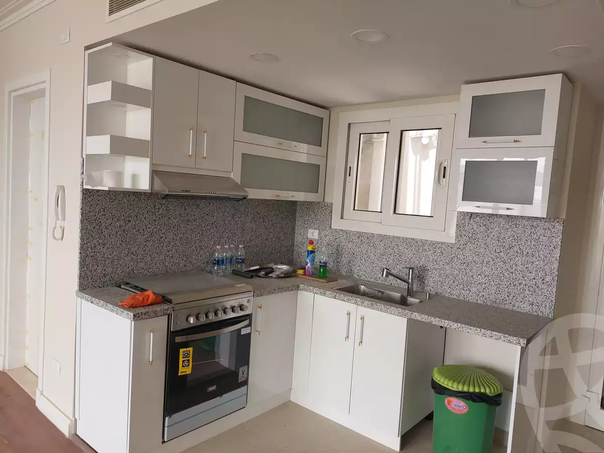 https://aqarmap.com.eg/ar/listing/4076786-for-rent-cairo-6th-of-october-compound-pyramid-hills