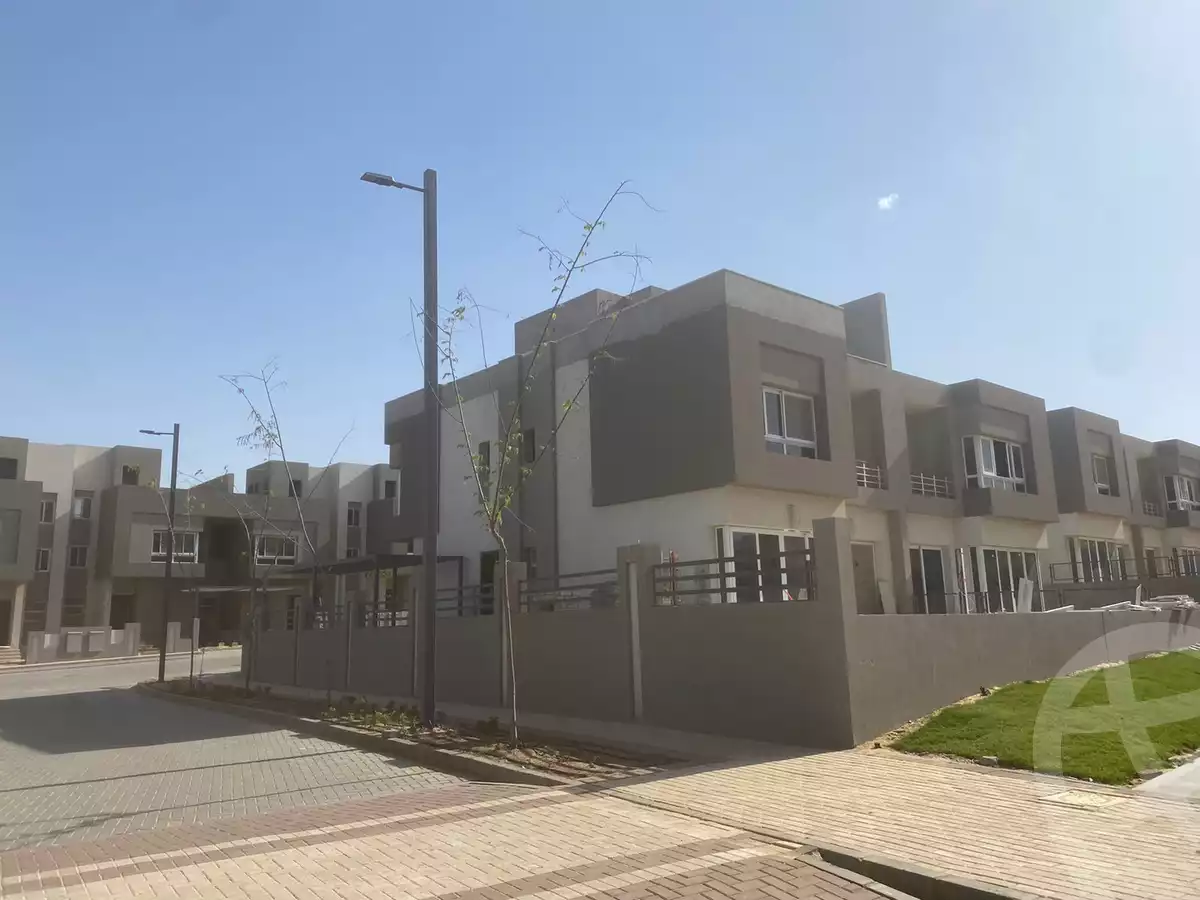 https://aqarmap.com.eg/en/listing/4078130-for-sale-cairo-el-sheikh-zayed-city-compounds-in-sheikh-zayed-etapa