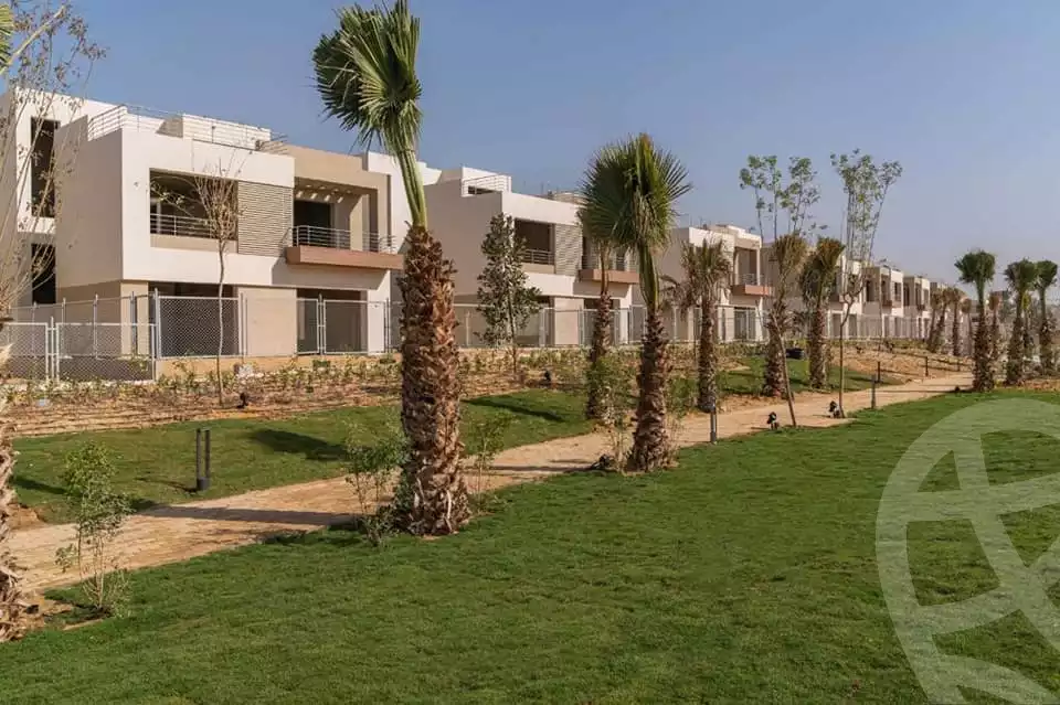 https://aqarmap.com.eg/en/listing/4078987-for-sale-cairo-6th-of-october-compound-the-crown