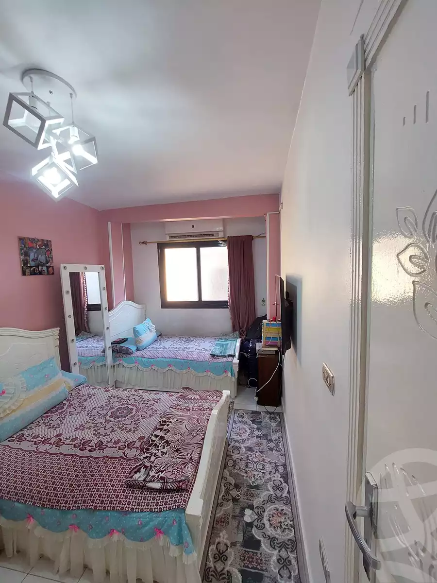 https://aqarmap.com.eg/en/listing/4079949-for-sale-cairo-hadayek-el-koba-hamza-canal-st