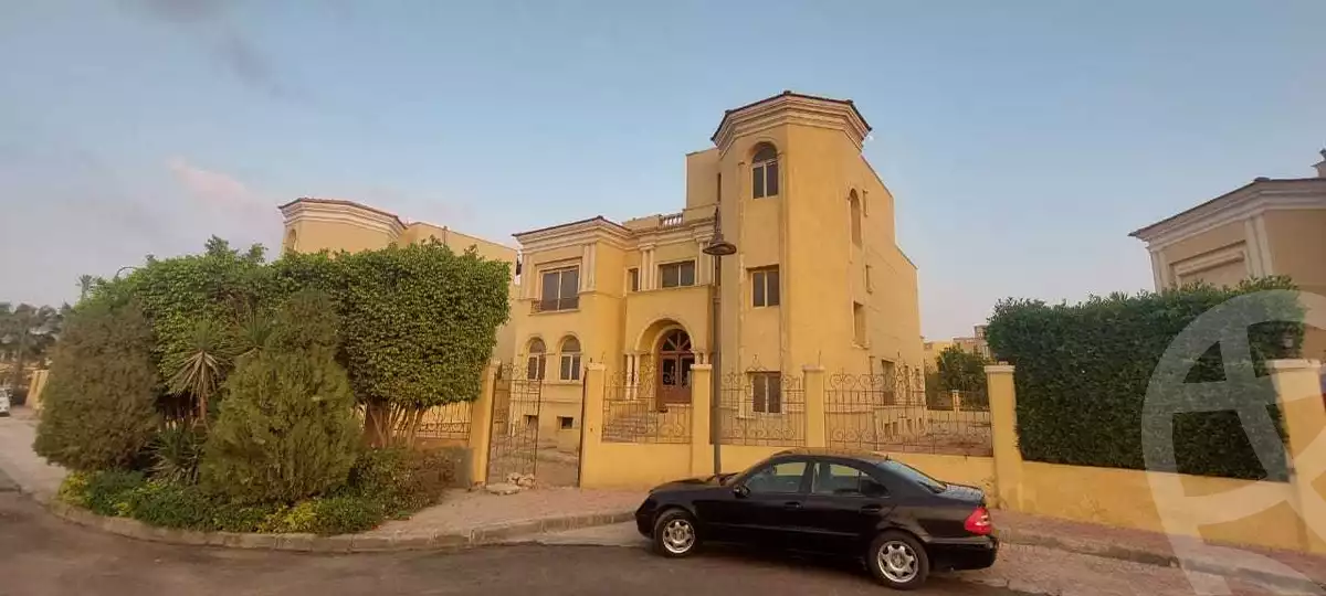 https://aqarmap.com.eg/en/listing/4082959-for-sale-cairo-new-cairo-compounds-kmbwnd-lfwntyn-rkw