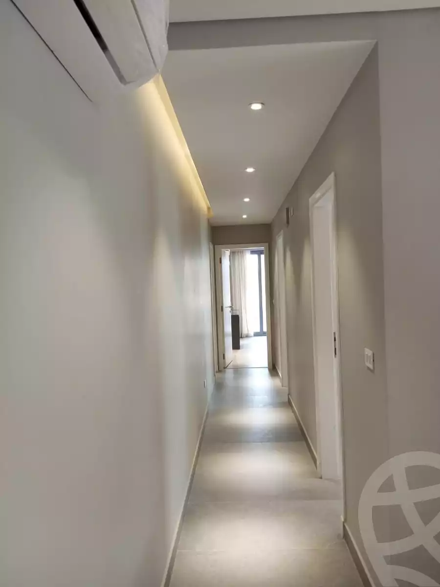 https://aqarmap.com.eg/en/listing/4083362-for-sale-cairo-el-sheikh-zayed-city-compounds-kmbwnd-fyldj-wyst-dr-llttwyr