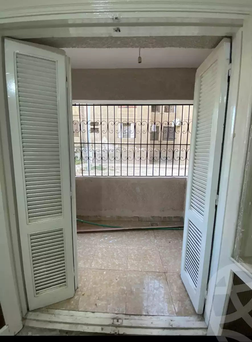 https://aqarmap.com.eg/ar/listing/4084331-for-sale-cairo-al-oubour-eskan-el-shabab