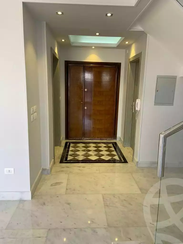 https://aqarmap.com.eg/en/listing/4084478-for-rent-cairo-el-sheikh-zayed-city-compounds-kmbwnd-ljry-swdyk