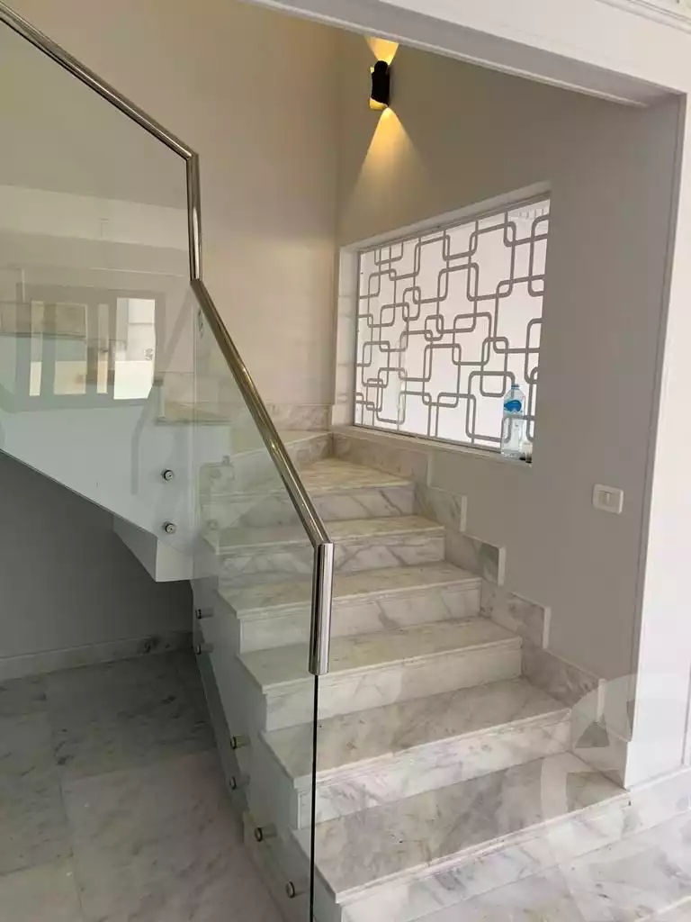 https://aqarmap.com.eg/en/listing/4084478-for-rent-cairo-el-sheikh-zayed-city-compounds-kmbwnd-ljry-swdyk