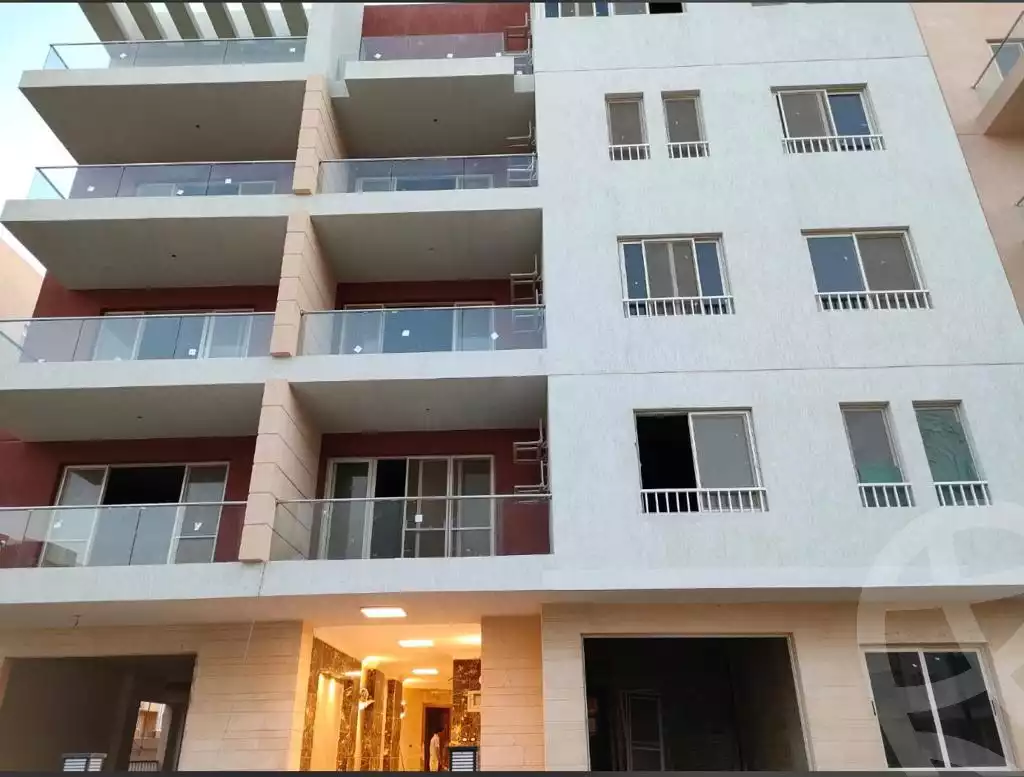 https://aqarmap.com.eg/en/listing/4086506-for-sale-cairo-new-cairo-compounds-brwmynd-ryzydns-wdy-djl-llttwyr