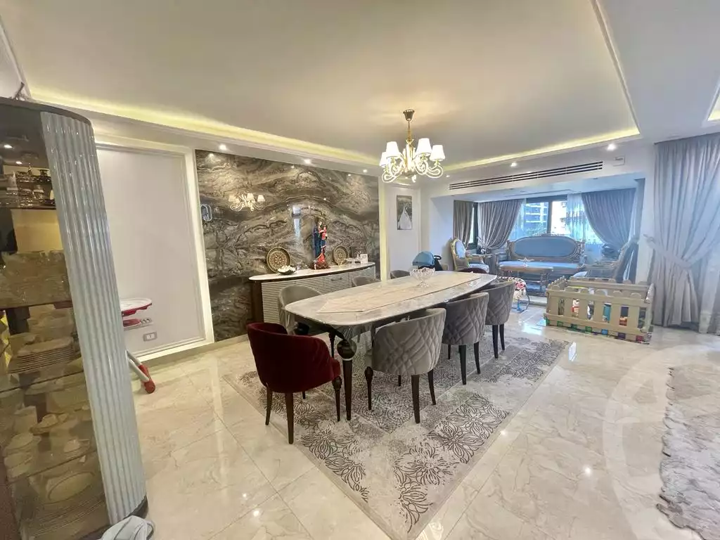 https://aqarmap.com.eg/en/listing/4087971-for-sale-cairo-new-cairo-compounds-taj-sultan