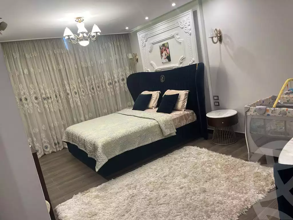 https://aqarmap.com.eg/en/listing/4087971-for-sale-cairo-new-cairo-compounds-taj-sultan