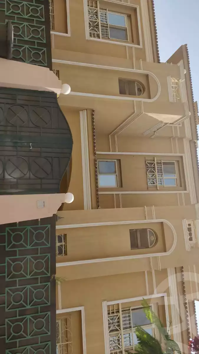 https://aqarmap.com.eg/ar/listing/4088254-for-rent-cairo-new-cairo-compounds-grand-residance