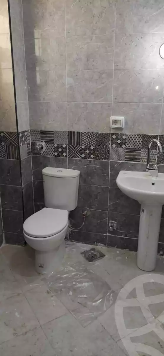 https://aqarmap.com.eg/en/listing/4089535-for-rent-cairo-6th-of-october-new-october-skn-msr