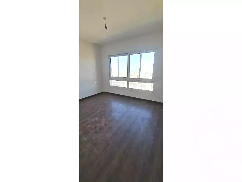 https://aqarmap.com.eg/en/listing/4085717-for-sale-cairo-el-sheikh-zayed-city-compounds-in-sheikh-zayed-etapa