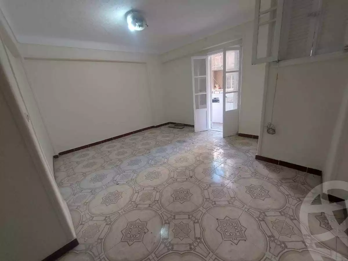 https://aqarmap.com.eg/en/listing/4090351-for-sale-alexandria-el-asafra-abd-el-haleem-mahmoud-st