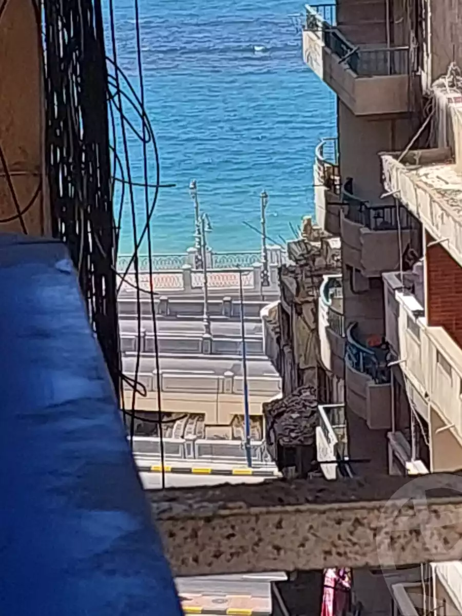 https://aqarmap.com.eg/en/listing/4090595-for-sale-alexandria-el-asafra-shr-45