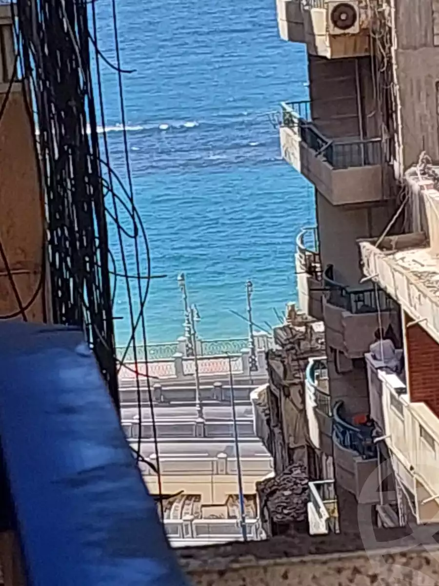 https://aqarmap.com.eg/en/listing/4090595-for-sale-alexandria-el-asafra-shr-45