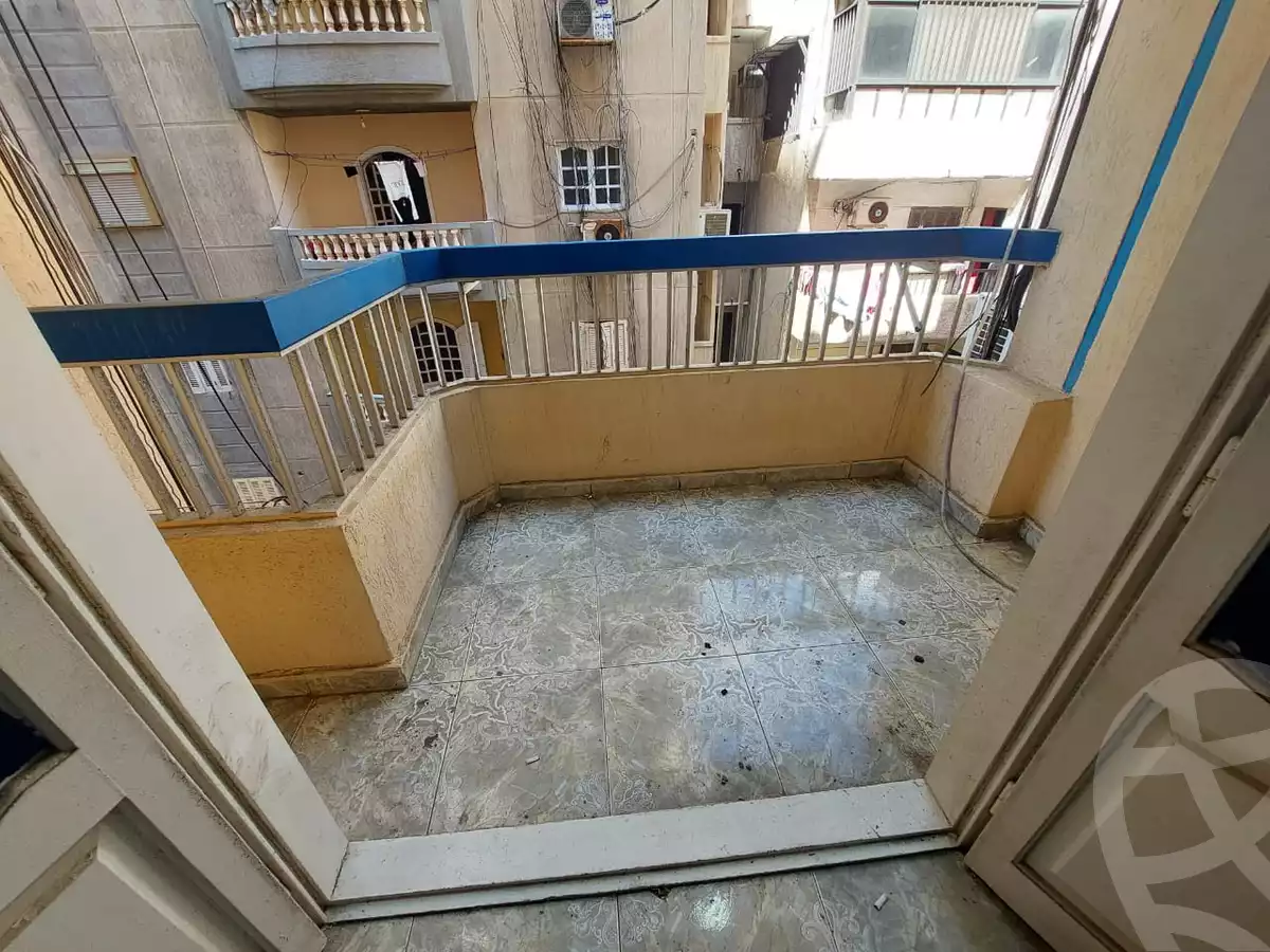 https://aqarmap.com.eg/en/listing/4090595-for-sale-alexandria-el-asafra-shr-45