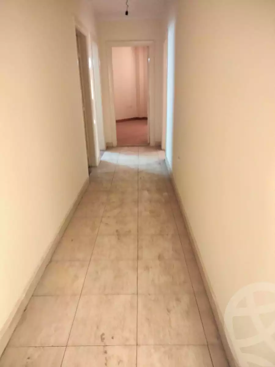 https://aqarmap.com.eg/en/listing/4090757-for-rent-cairo-new-cairo-compounds-ritaj