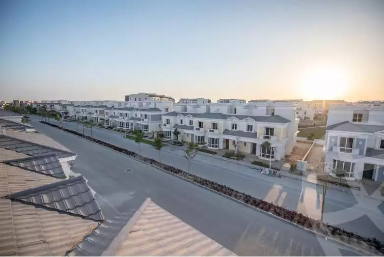 https://aqarmap.com.eg/ar/listing/4091981-for-sale-cairo-6th-of-october-compounds-mountain-view-october-park