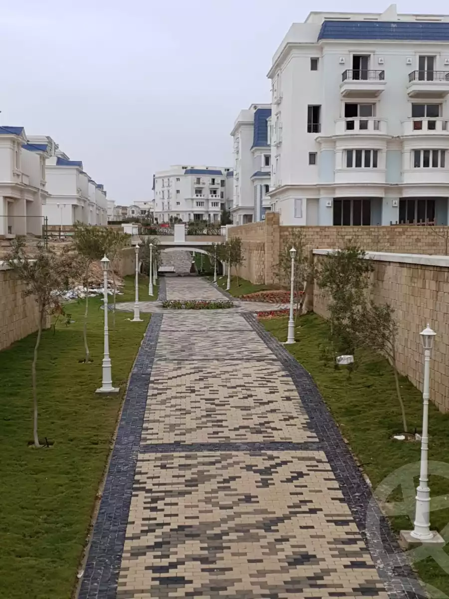 https://aqarmap.com.eg/ar/listing/4091981-for-sale-cairo-6th-of-october-compounds-mountain-view-october-park