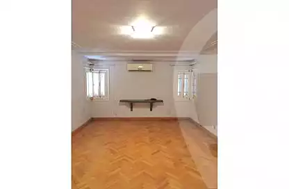 https://aqarmap.com.eg/ar/listing/4094253-for-rent-cairo-downtown-kasr-el-neel-meret-basha-st