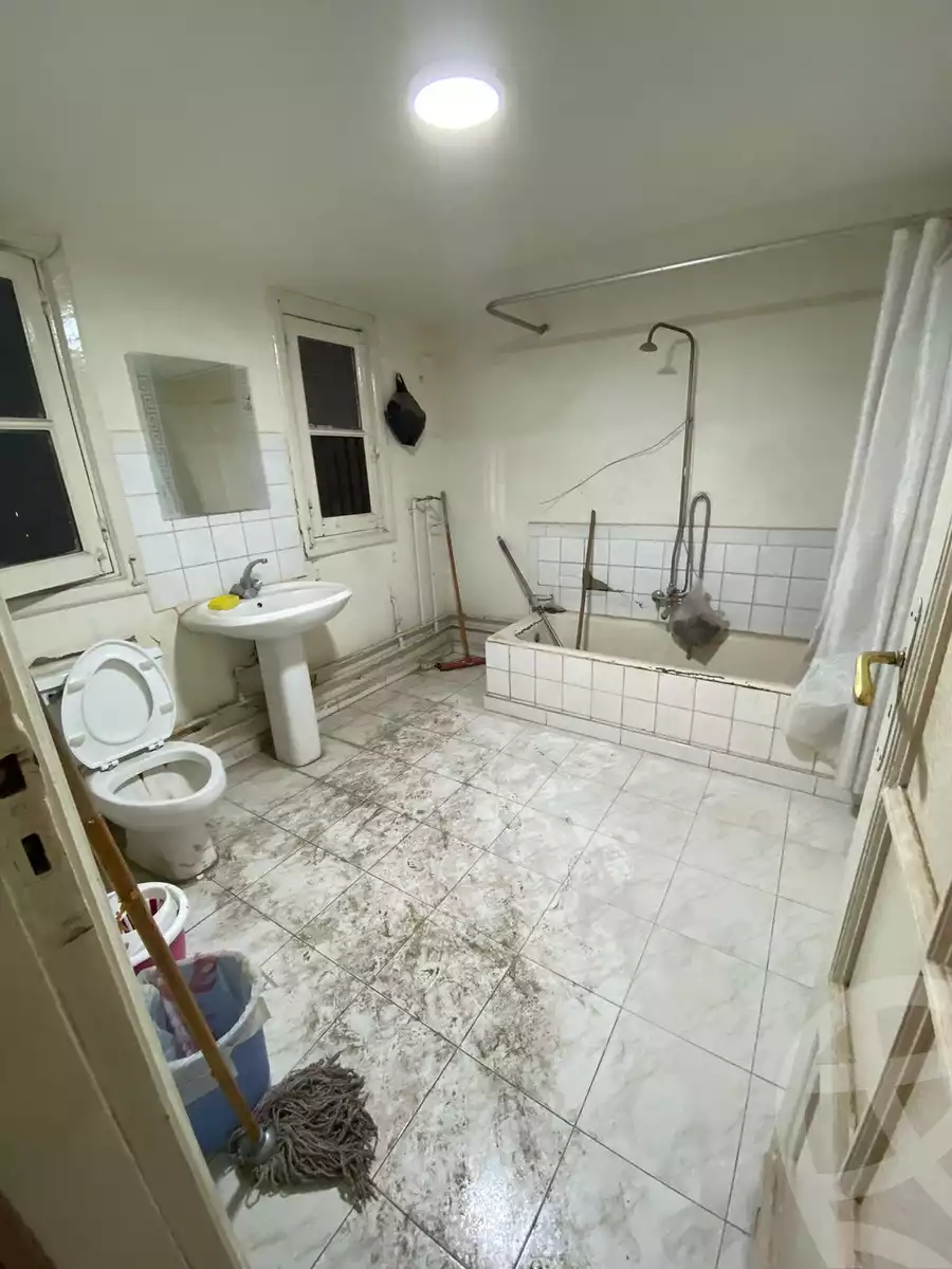 https://aqarmap.com.eg/en/listing/4094346-for-rent-cairo-downtown-el-tahrir