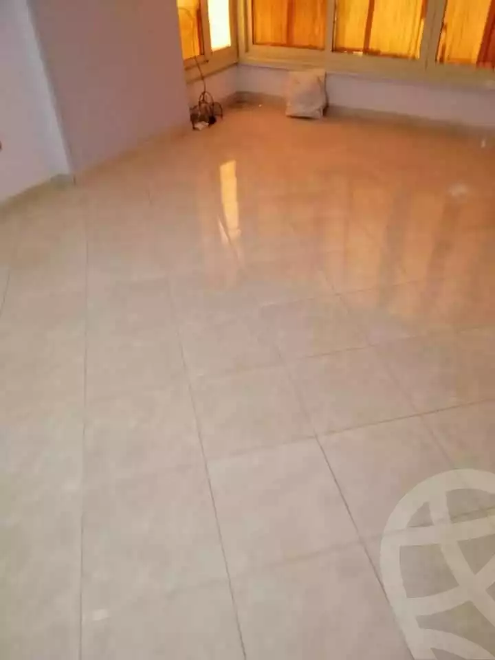 https://aqarmap.com.eg/en/listing/4094851-for-rent-cairo-mokattam-compounds-kmbwnd-jwldn-jyts