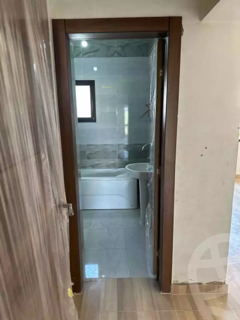 https://aqarmap.com.eg/ar/listing/4099141-for-rent-cairo-6th-of-october-hadaeq-october-kmbwnd-fy-hdyq-ktwbr-ashgar-city