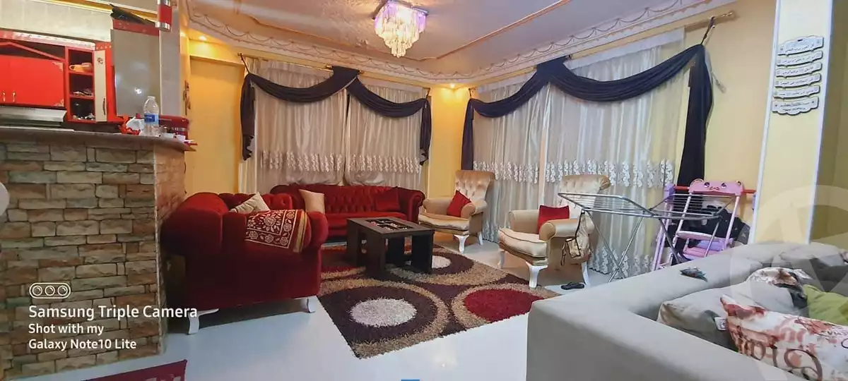 https://aqarmap.com.eg/en/listing/4100183-for-sale-cairo-heliopolis-gesr-elsuez-el-khamseen-st.