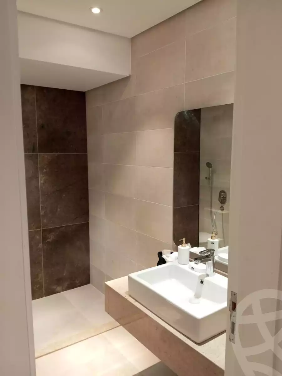 https://aqarmap.com.eg/en/listing/4100628-for-sale-cairo-el-sheikh-zayed-city-compounds-kmbwnd-fyldj-wyst-dr-llttwyr