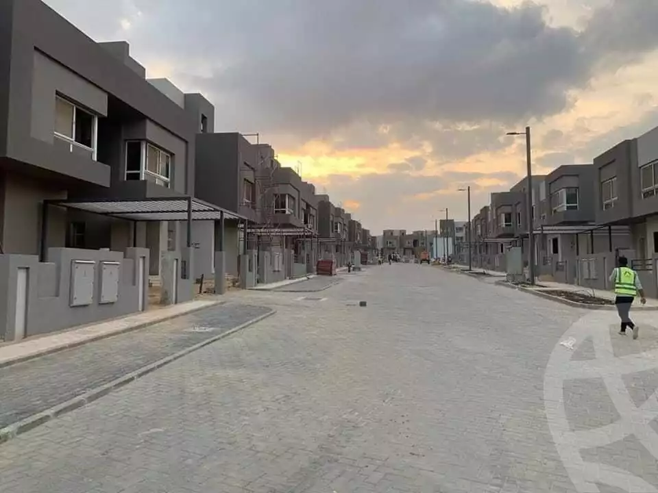 https://aqarmap.com.eg/ar/listing/4100552-for-sale-cairo-6th-of-october-lzhyr-lshrwy-lmhfz-ljyz-kyn