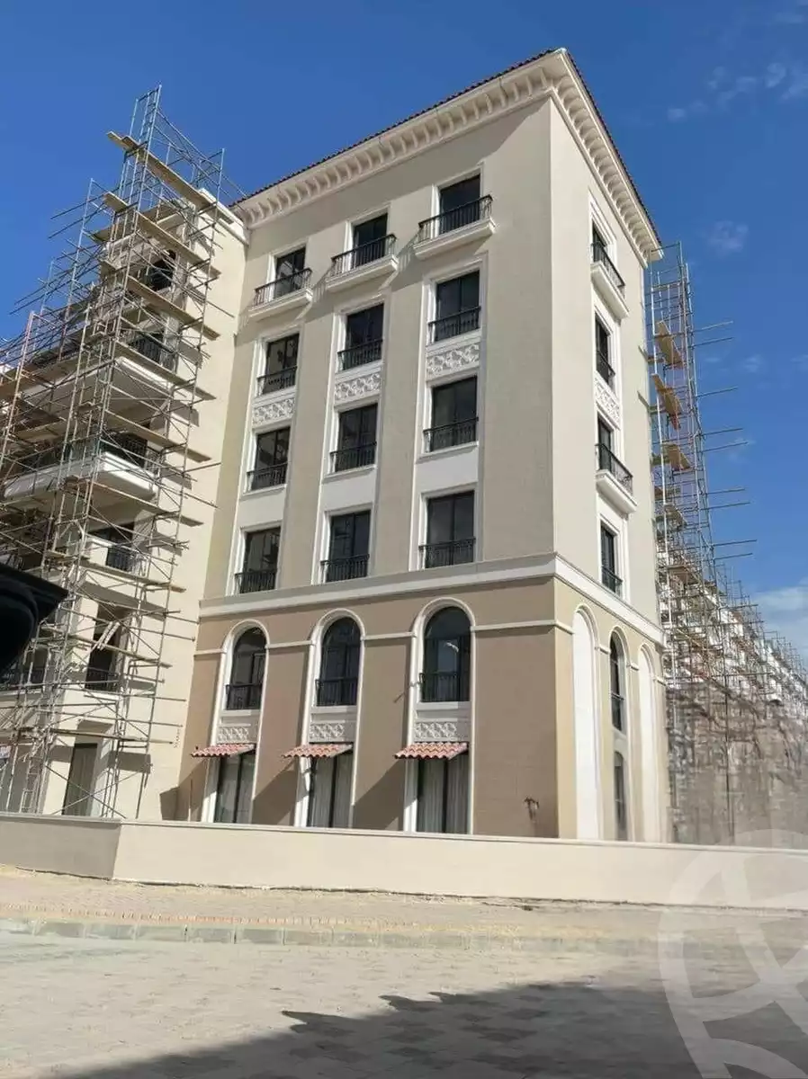 https://aqarmap.com.eg/en/listing/4100837-for-sale-cairo-el-sheikh-zayed-city-compounds-kmbwnd-fyldj-wyst-dr-llttwyr