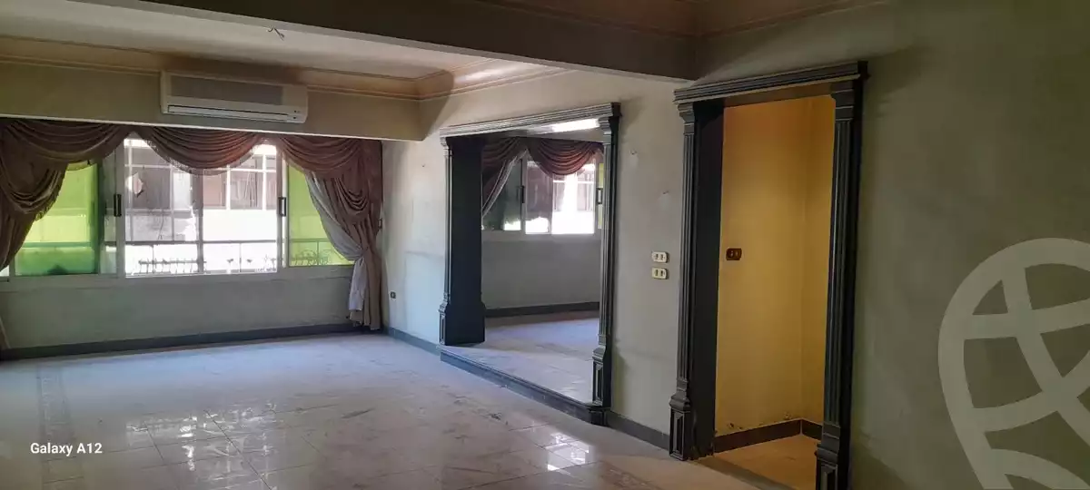 https://aqarmap.com.eg/en/listing/4101066-for-sale-cairo-ljyz-shareaa-morad  charel degol