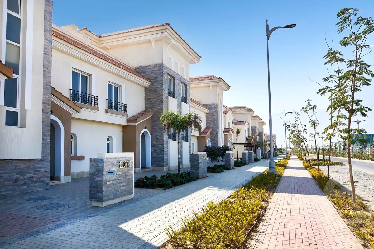 https://aqarmap.com.eg/ar/listing/4104935-for-sale-cairo-new-administrative-capital-r3-lmqsd-mamsha-almaqsad