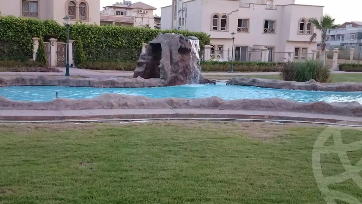 https://aqarmap.com.eg/en/listing/4107423-for-sale-cairo-el-sheikh-zayed-city-compounds-greens