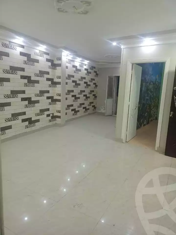 https://aqarmap.com.eg/ar/listing/4107895-for-rent-alexandria-marsa-matrouh-rd